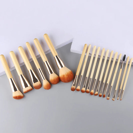 18 Piece Bamboo Makeup Brushes Eyeshadow Foundation Blush Set